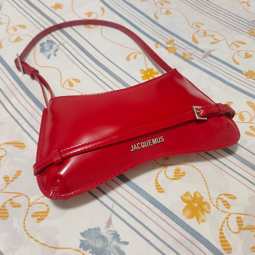 Jacquemus Red Shoulder Bag - Picture 2 of 8
